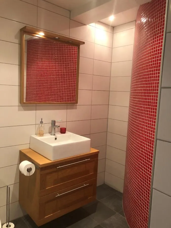 Bed & Breakfast Fridfullt Boende Pa Lantgard Med Underbar Utsikt Malmö Zweden